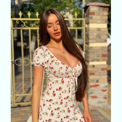     ..